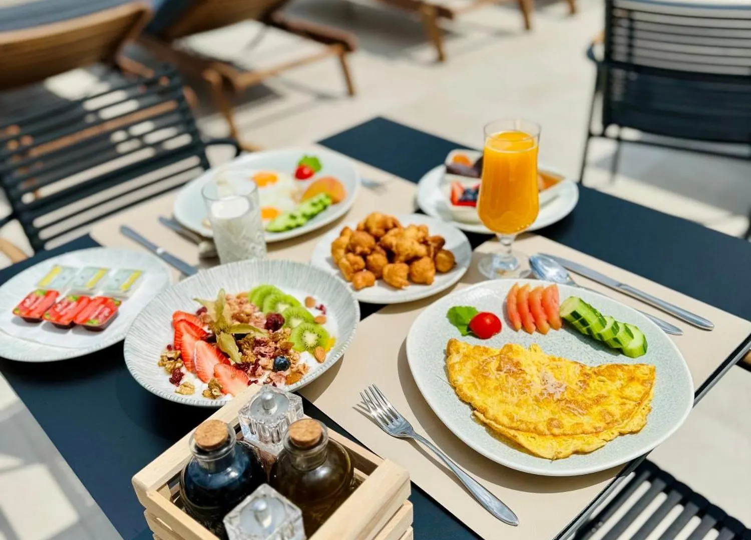 Ionian'S Breeze Hotel Ksamil 4*,  Albania