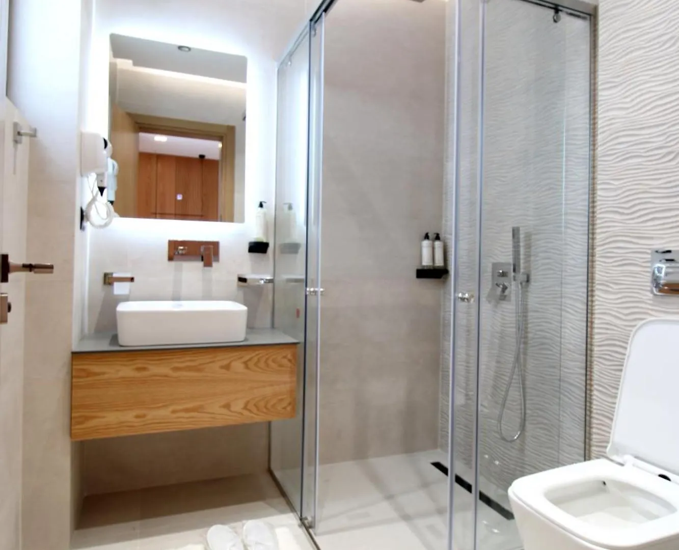 Ionian'S Breeze Hotel Ksamil