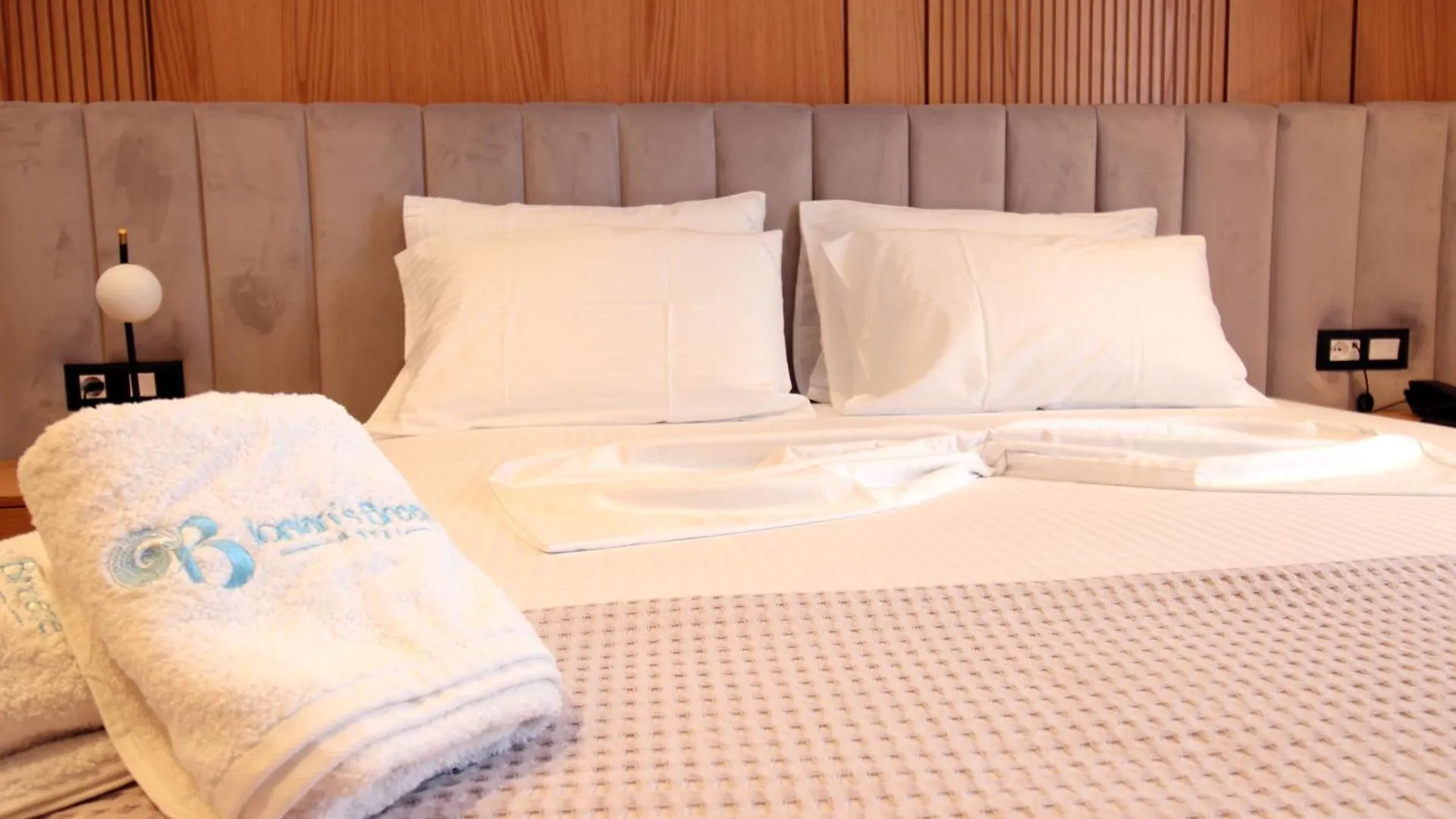 Ionian'S Breeze Hotel Ksamil